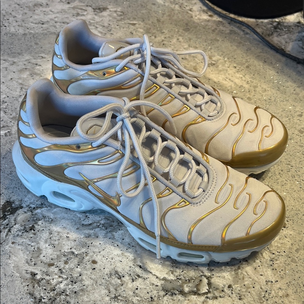 SOLD Nike Women's Air Max Plus TN White and Gold Sneakers - Picture 2 of 10